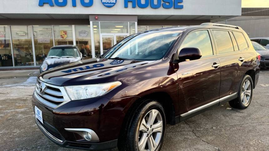 2013 Toyota Highlander Limited — SUV — 120,857 mi — Downers Grove, IL