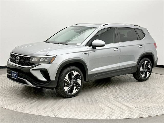 2024 Volkswagen Taos SE — SUV — 2,208 mi — Littleton, CO
