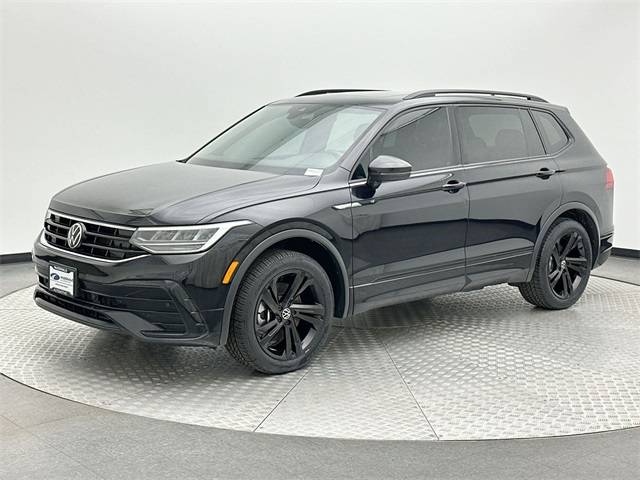2023 Volkswagen Tiguan SE R-Line Black — SUV — 54,257 mi — Littleton, CO