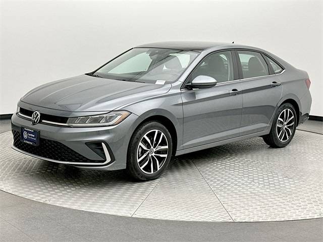 2025 Volkswagen Jetta SE — Sedan — 3,670 mi — Littleton, CO