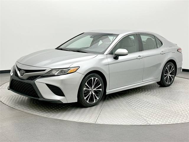 2018 Toyota Camry LE — Sedan — 136,370 mi — Littleton, CO