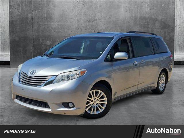2013 Toyota Sienna XLE — Minivan — 145,682 mi — Frisco, TX