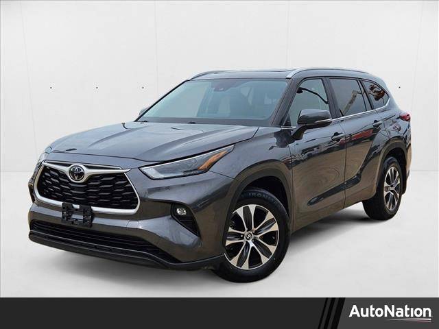 2023 Toyota Highlander XLE — SUV — 42,343 mi — Frisco, TX