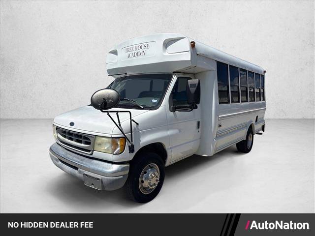 2002 Ford Econoline Commercial Cutaway E-450