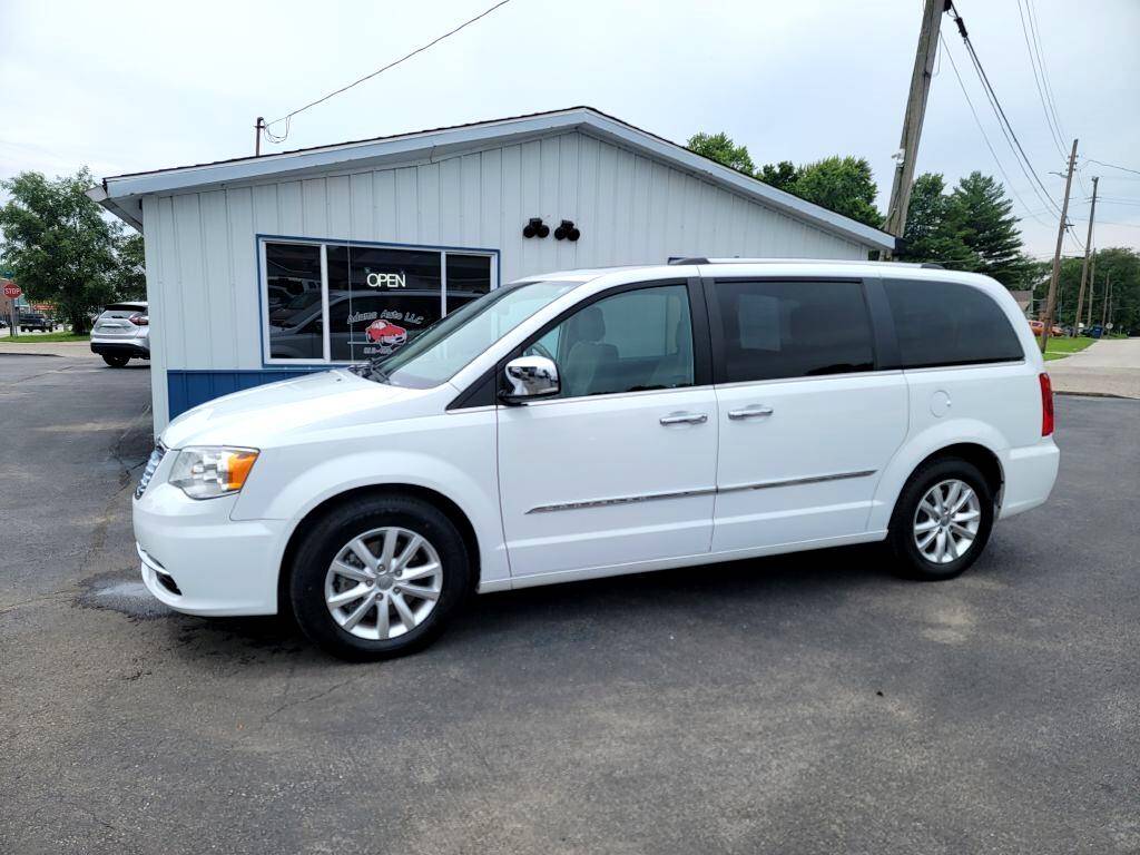 2016 Chrysler Town & Country Limited Platinum — Minivan — 199,649 mi — Terre Haute, IN