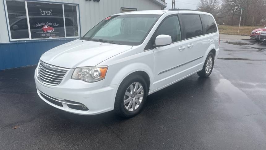 2014 Chrysler Town & Country Touring — Minivan — 178,991 mi — Terre Haute, IN