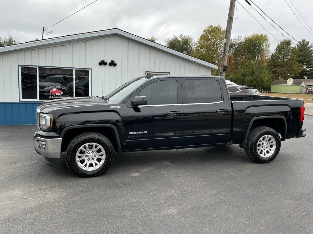 2017 GMC Sierra 1500 SLE — Pickup Truck — 117,769 mi — Terre Haute, IN