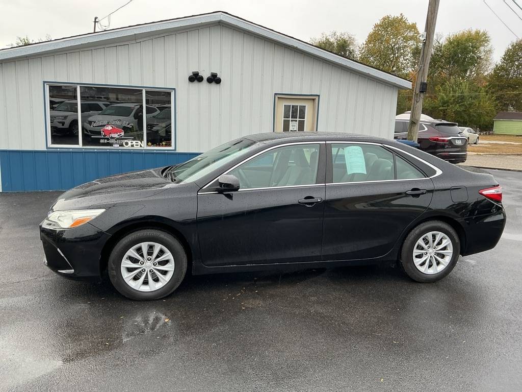 2017 Toyota Camry LE — Sedan — 126,151 mi — Terre Haute, IN