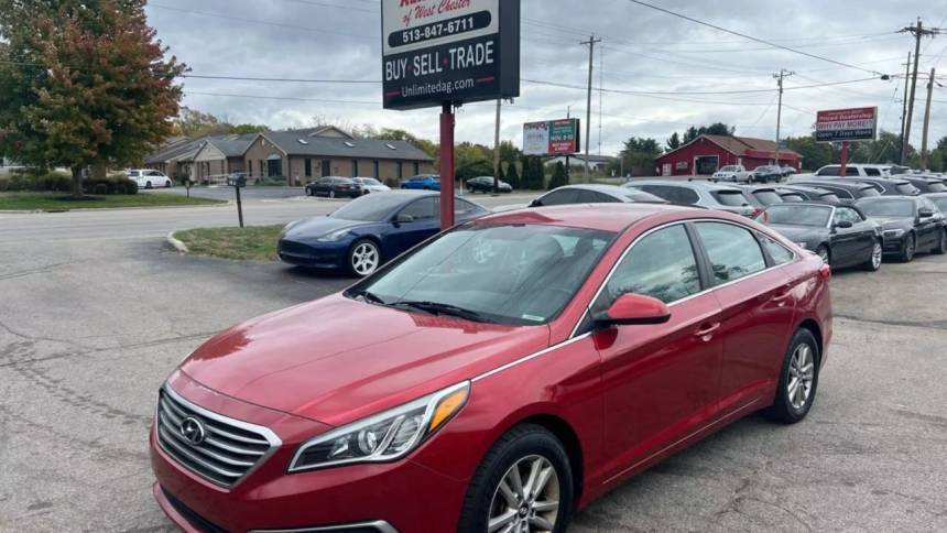 2017 Hyundai Sonata Base — Sedan — 133,808 mi — West Chester, OH