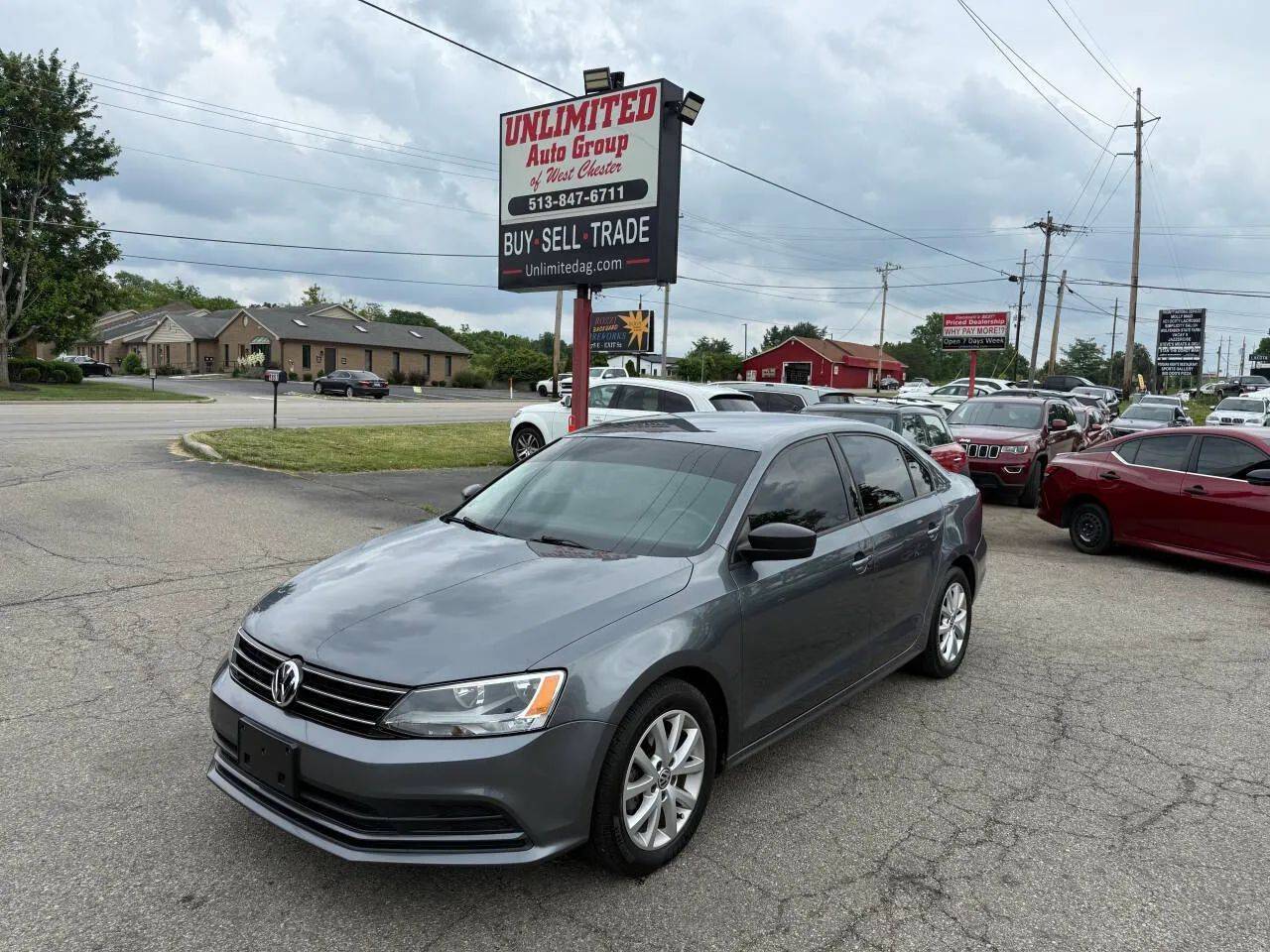 2015 Volkswagen Jetta 1.8T SE — Sedan — 119,449 mi — West Chester, OH