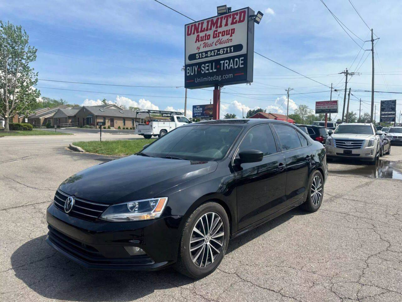 2016 Volkswagen Jetta 1.8T Sport — Sedan — 118,426 mi — West Chester, OH