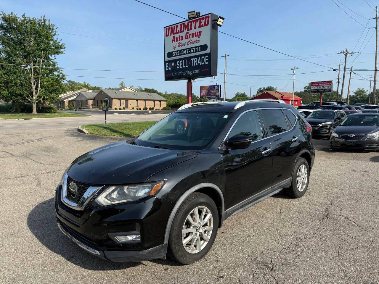 2017 Nissan Rogue SV — SUV — 76,389 mi — West Chester, OH