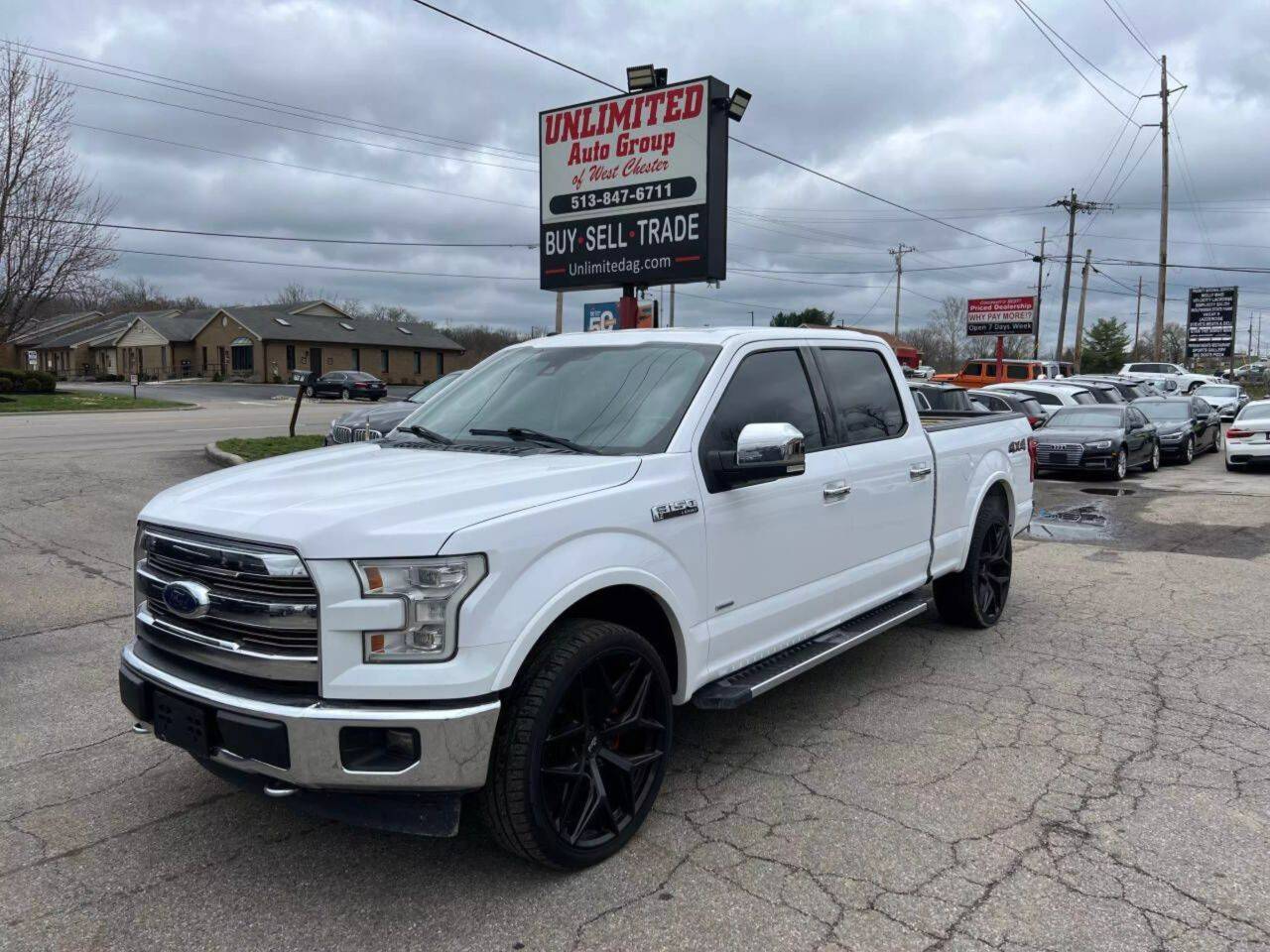 2017 Ford F-150 Lariat — Pickup Truck — 141,231 mi — West Chester, OH