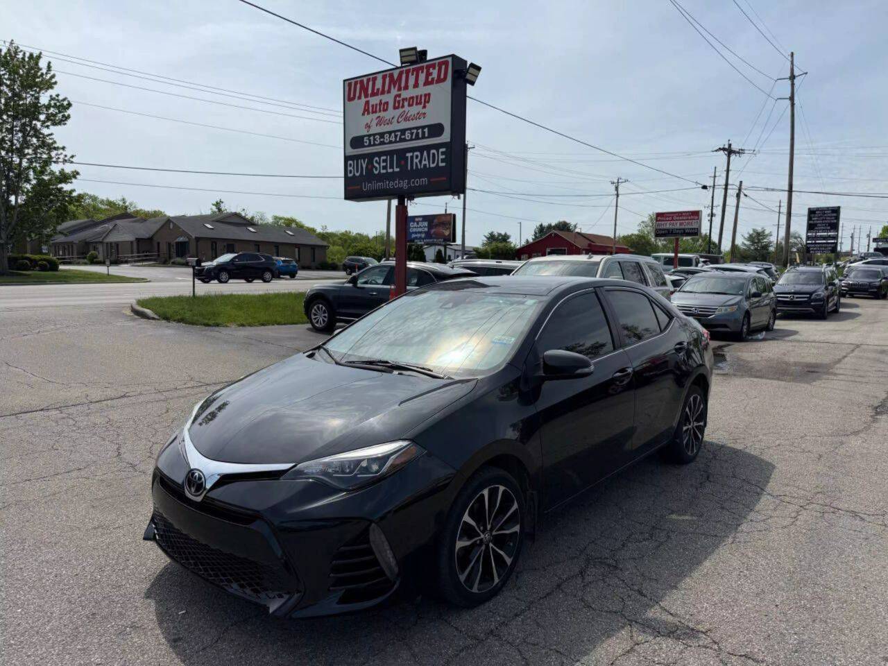 2017 Toyota Corolla SE — Sedan — 127,117 mi — West Chester, OH