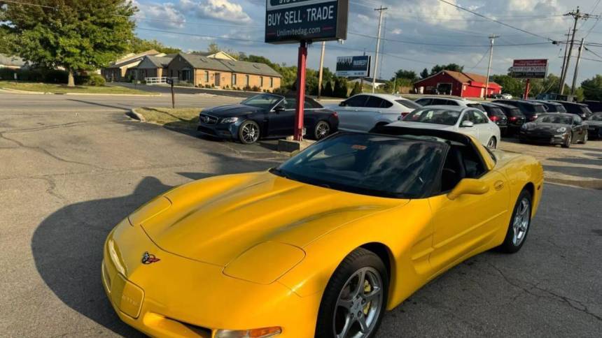 2004 Chevrolet Corvette Base — Coupe — 89,421 mi — West Chester, OH