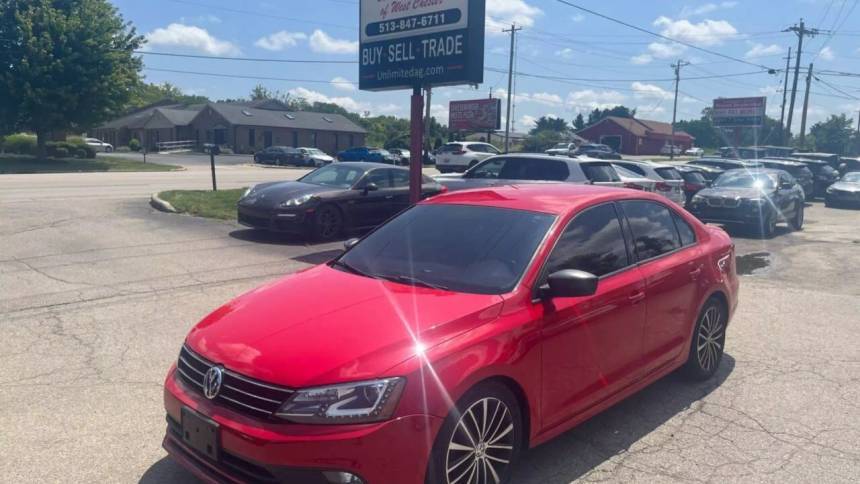 2016 Volkswagen Jetta 1.8T Sport — Sedan — 114,450 mi — West Chester, OH