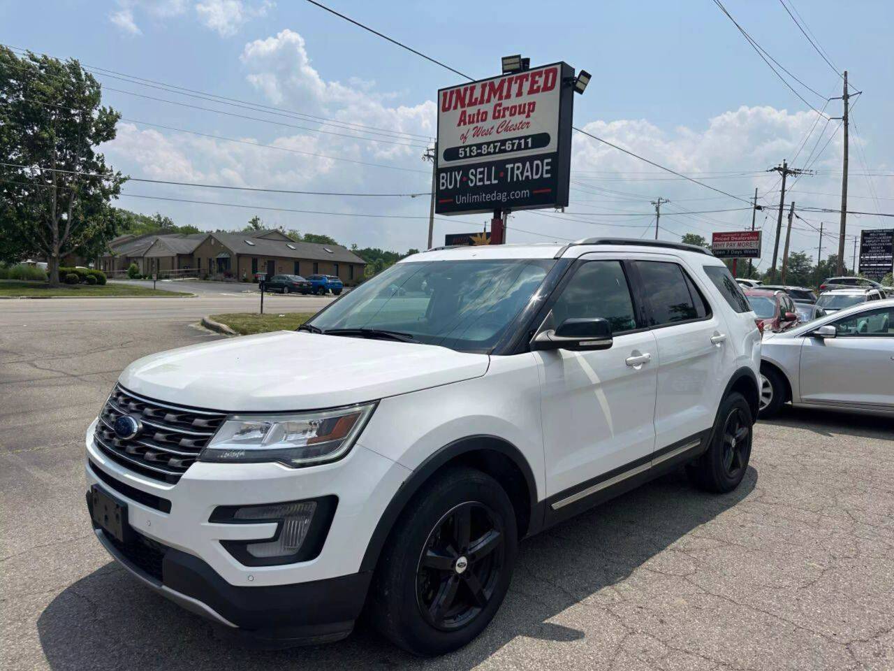 2017 Ford Explorer XLT — SUV — 120,764 mi — West Chester, OH