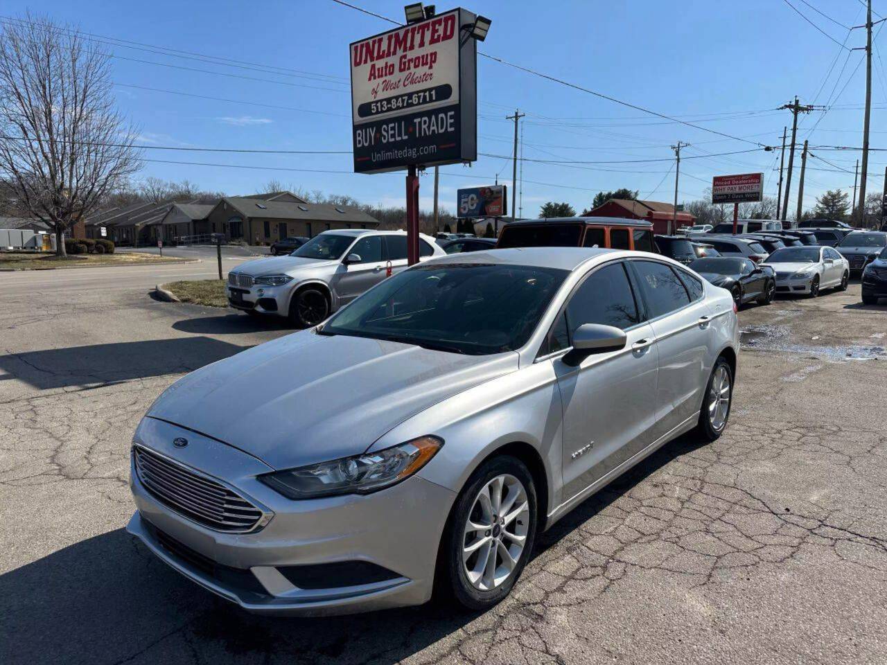 2019 Ford Fusion Hybrid SE — Sedan — 117,335 mi — West Chester, OH