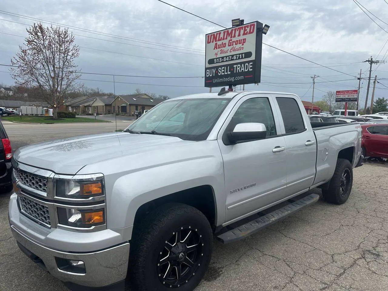 2015 Chevrolet Silverado 1500 LT — Pickup Truck — 113,904 mi — West Chester, OH