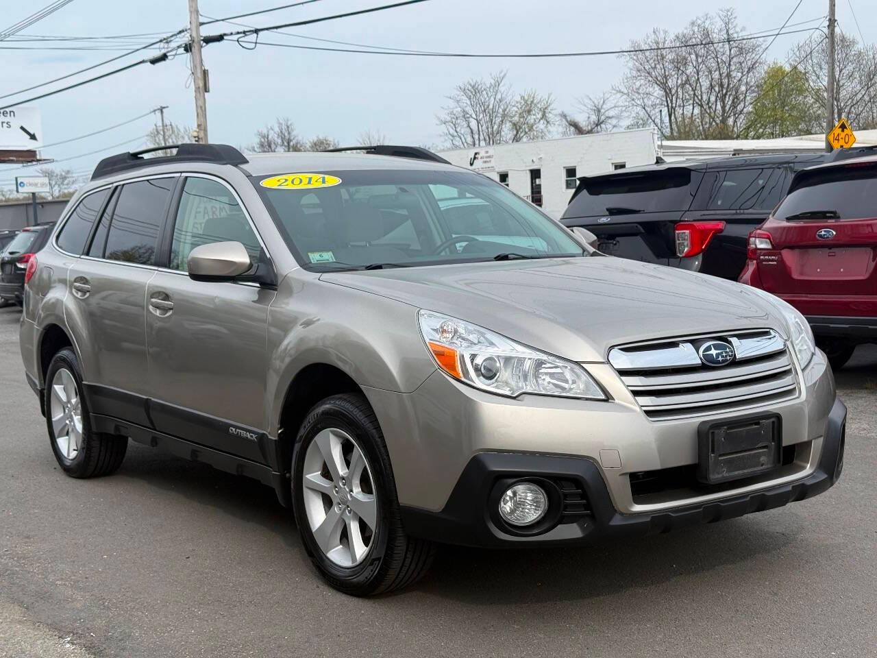 2014 Subaru Outback 2.5i Premium — SUV — 167,842 mi — Worcester, MA
