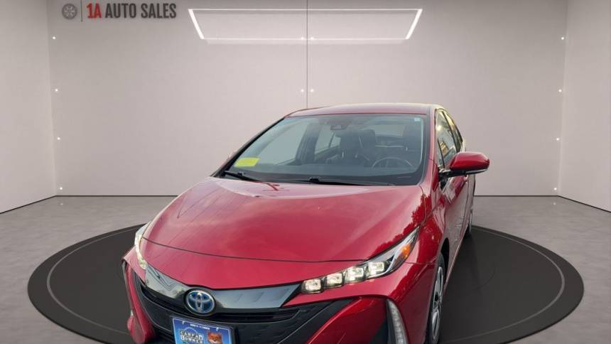 2017 Toyota Prius Prime Premium — Hatchback — 104,779 mi — Walpole, MA