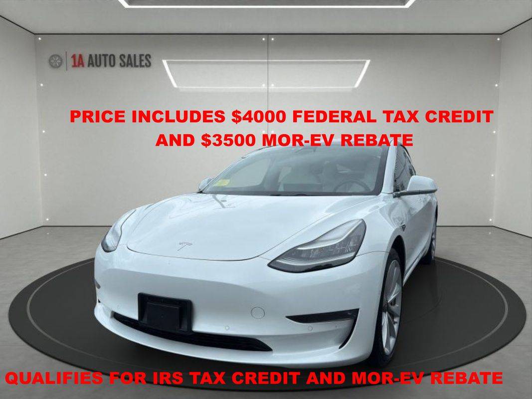 2018 Tesla Model 3 Long Range — Sedan — 93,648 mi — Walpole, MA
