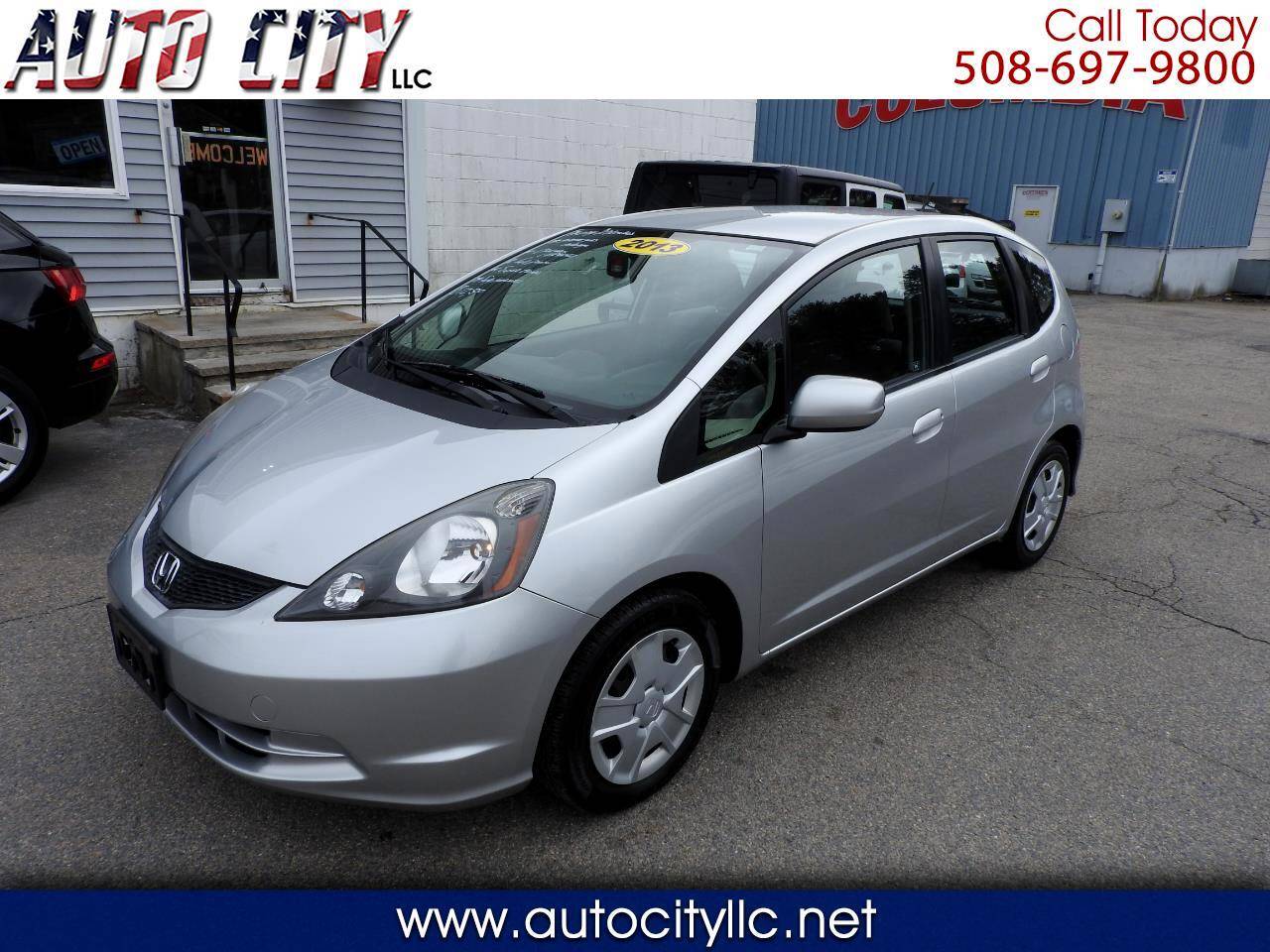 2013 Honda Fit Base — Hatchback — 27,540 mi — Bridgewater, MA