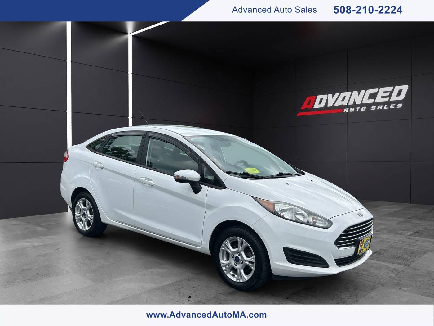 2016 Ford Fiesta SE — Sedan — 71,844 mi — North Attleboro, MA