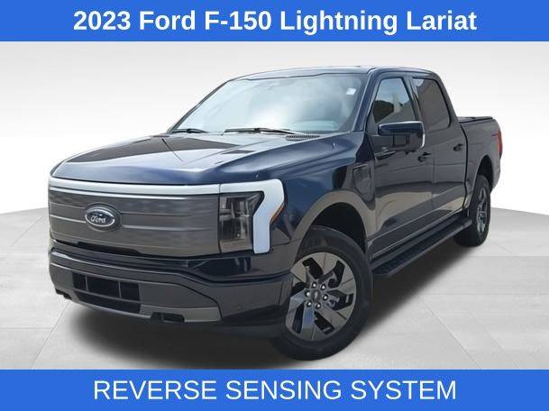 2023 Ford F-150 Lightning LARIAT — Pickup Truck — 17,445 mi — Glendale, WI