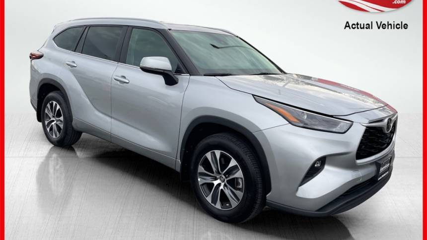 2024 Toyota Highlander XLE — SUV — 16,519 mi — Germantown, MD