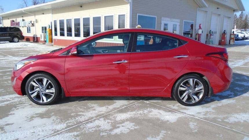 2015 Hyundai Elantra Limited — Sedan — 101,441 mi — Milaca, MN