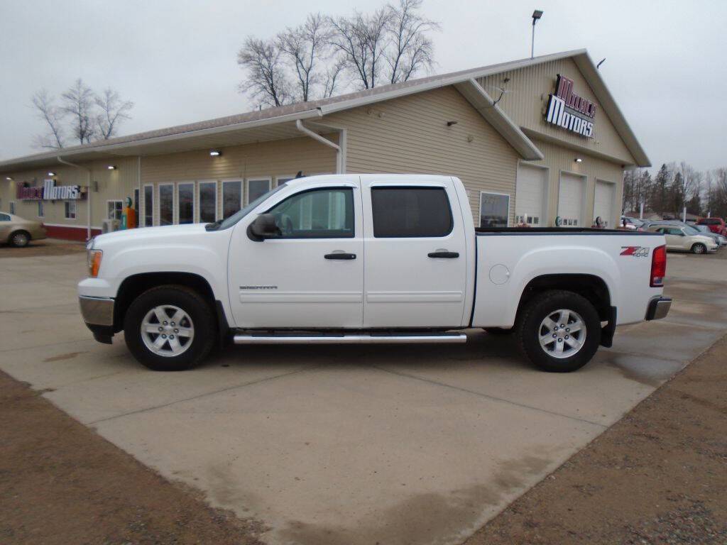 2013 GMC Sierra 1500 SLE — Pickup Truck — 129,104 mi — Milaca, MN