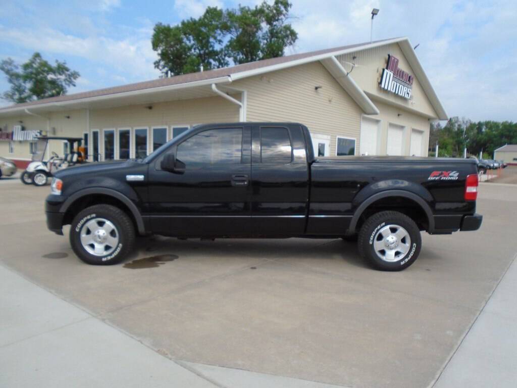 2004 Ford F-150 XLT — Pickup Truck — 129,557 mi — Milaca, MN