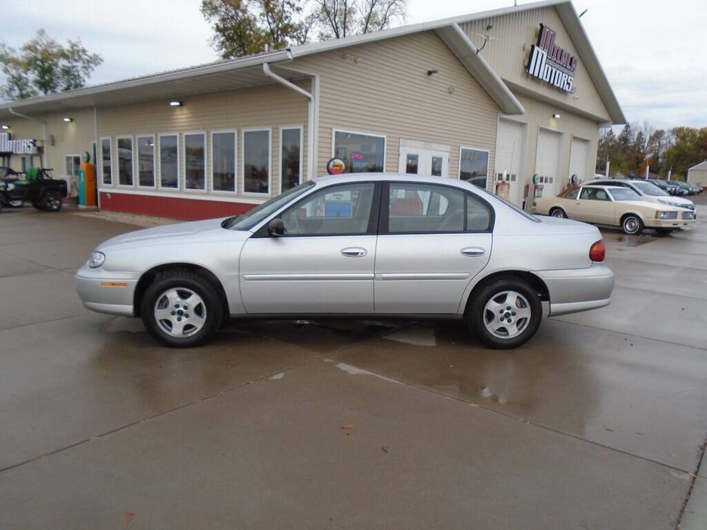 2005 Chevrolet Classic Classic — Sedan — 61,097 mi — Milaca, MN