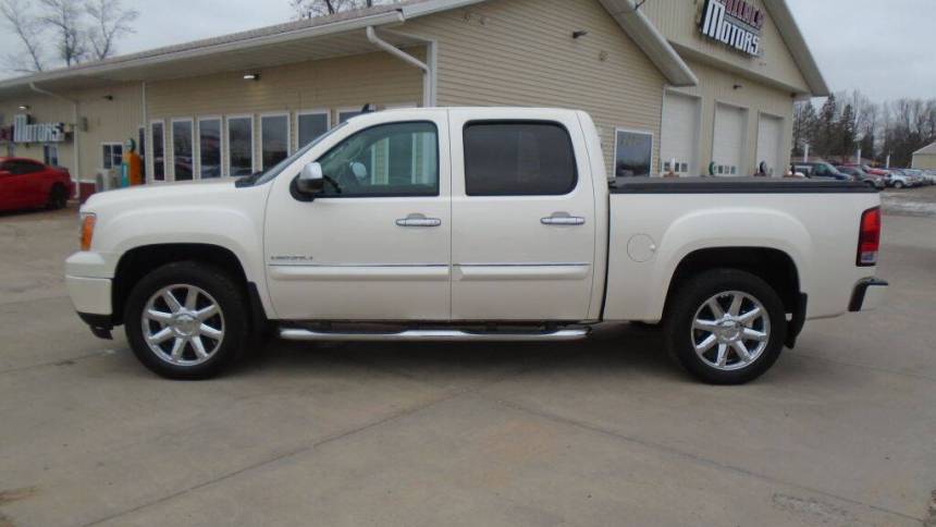 2013 GMC Sierra 1500 Denali — Pickup Truck — 137,010 mi — Milaca, MN