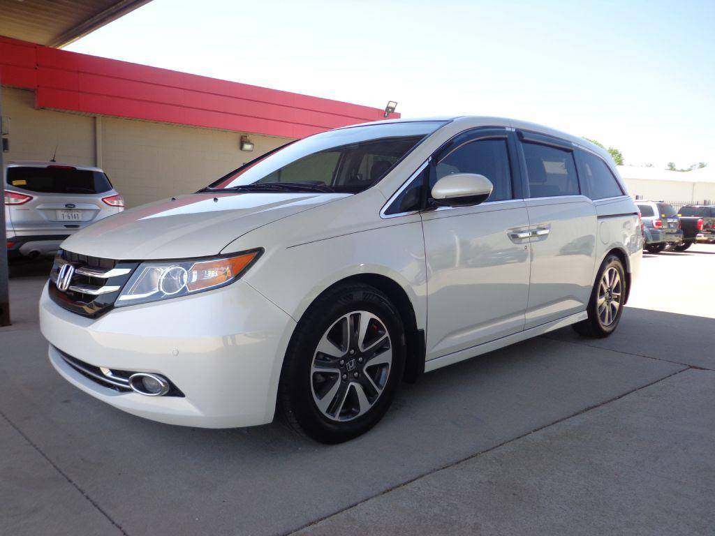 2016 Honda Odyssey Touring — Minivan — 83,061 mi — Omaha, NE