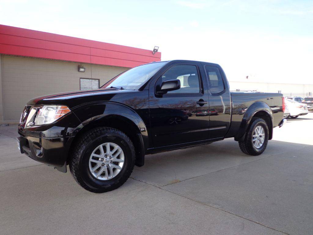 2015 Nissan Frontier SV — Pickup Truck — 76,994 mi — Omaha, NE