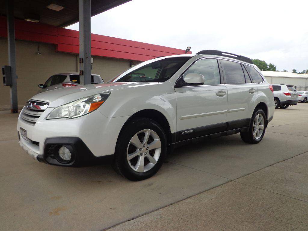 2013 Subaru Outback 2.5i Limited — SUV — 65,796 mi — Omaha, NE