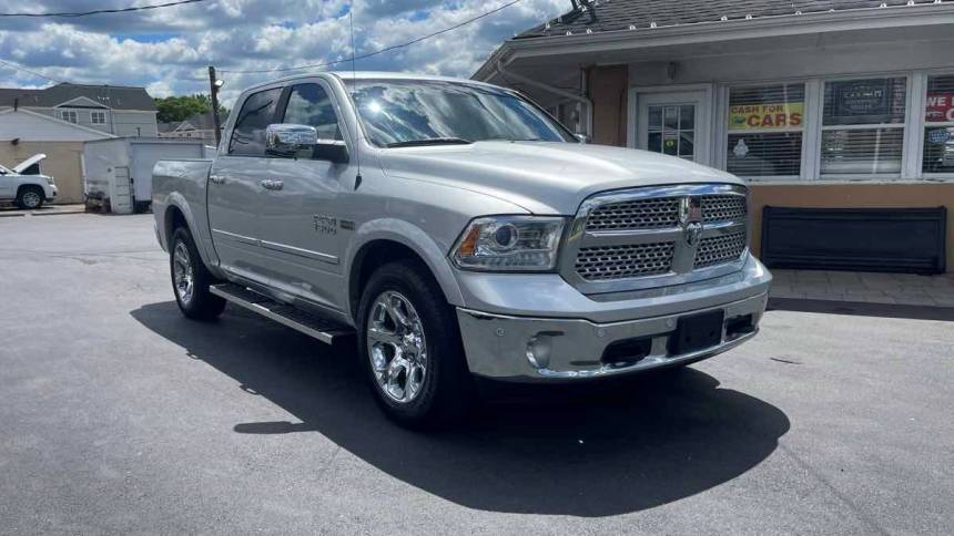 2017 Ram 1500 Laramie — Pickup Truck — 123,045 mi — Manalapan, NJ