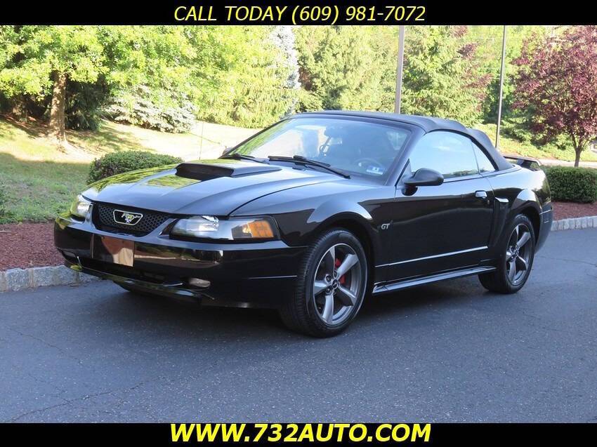 2003 Ford Mustang GT Deluxe