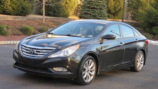 2013 Hyundai Sonata SE — Sedan — 171,842 mi — Hamilton, NJ
