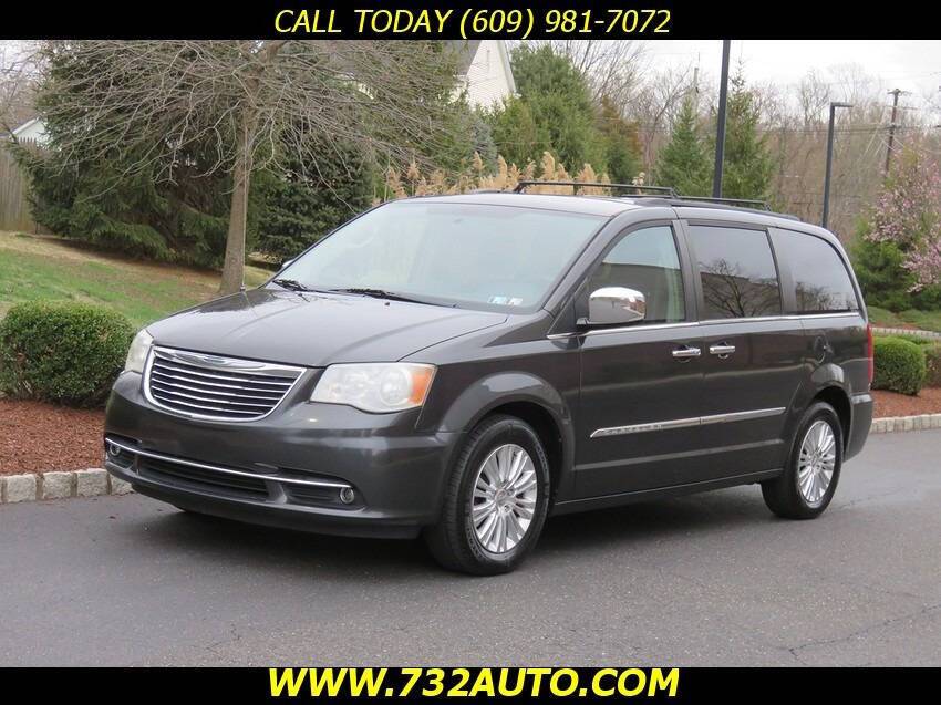 2011 Chrysler Town & Country Touring-L — Minivan — 196,857 mi — Hamilton, NJ
