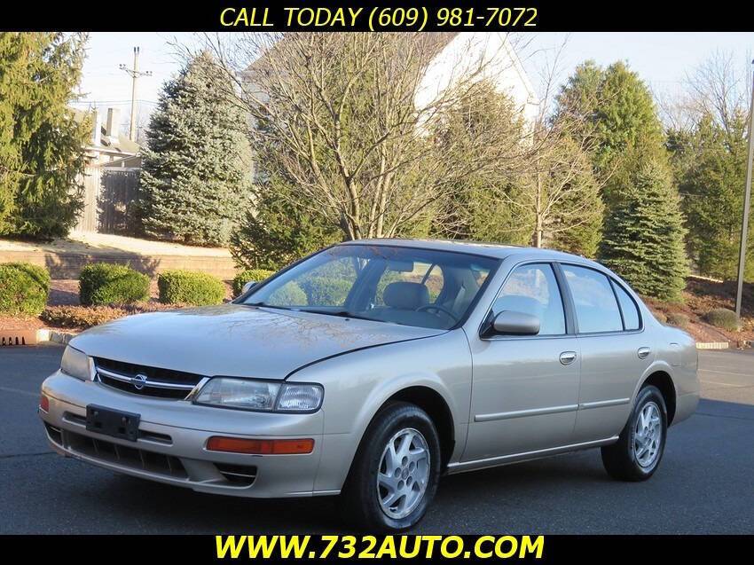 1998 Nissan Maxima GLE — Sedan — 124,458 mi — Hamilton, NJ