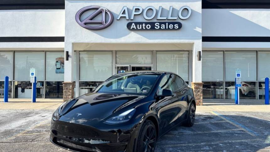 2024 Tesla Model Y Long Range — SUV — 2,837 mi — Sewell, NJ