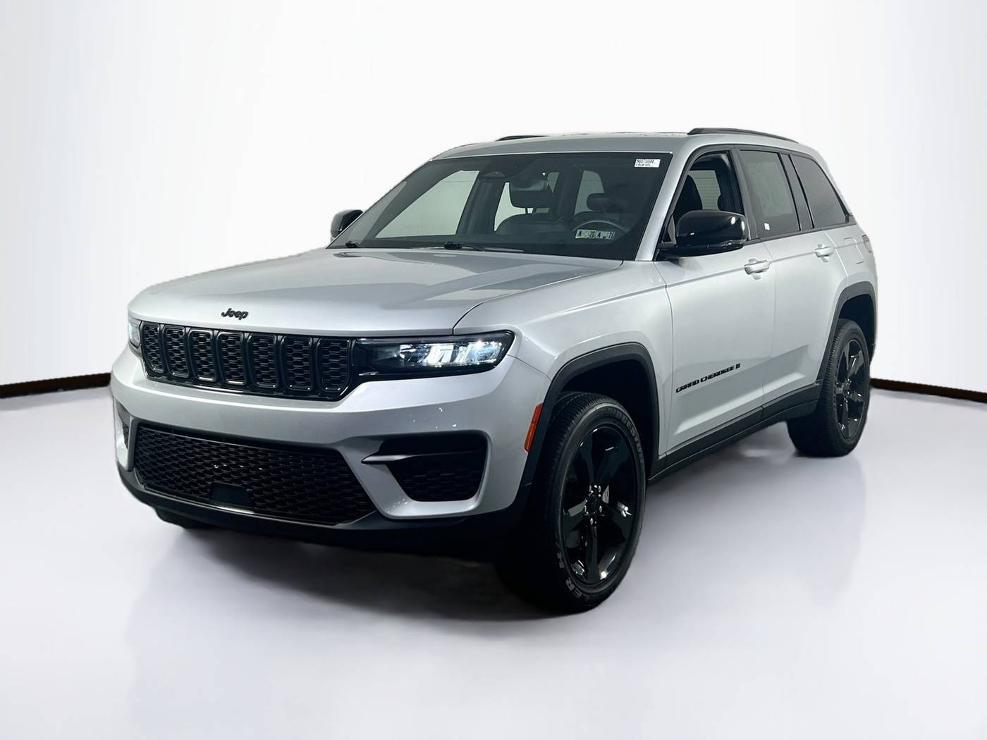 2022 Jeep Grand Cherokee Altitude
