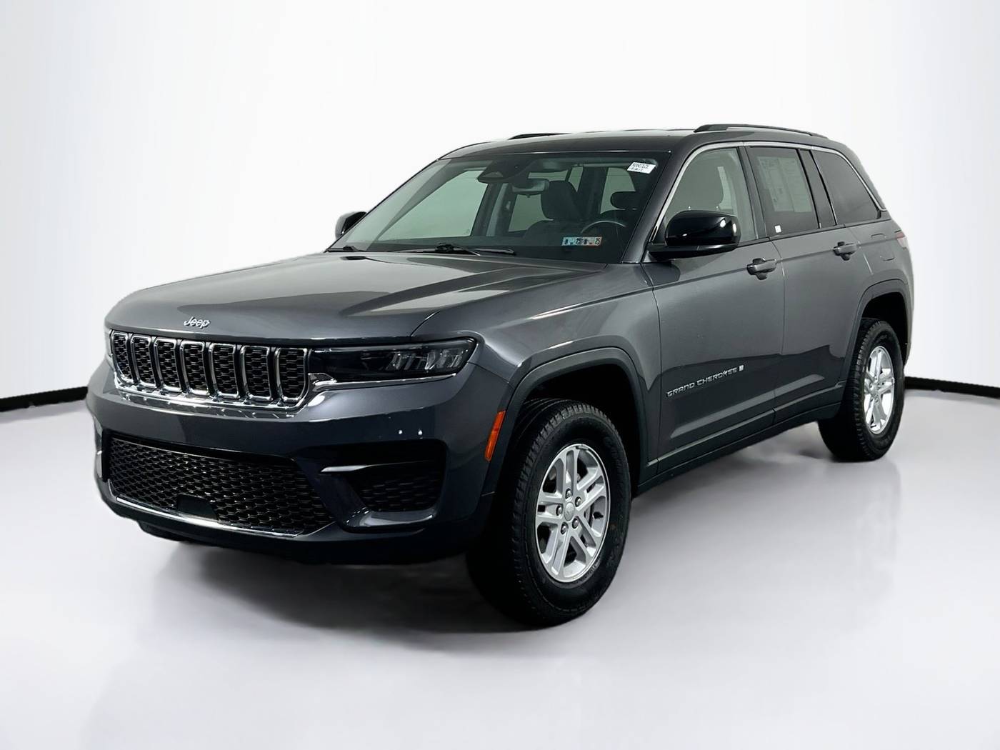 2022 Jeep Grand Cherokee Laredo — SUV — 14,501 mi — Williamstown, NJ