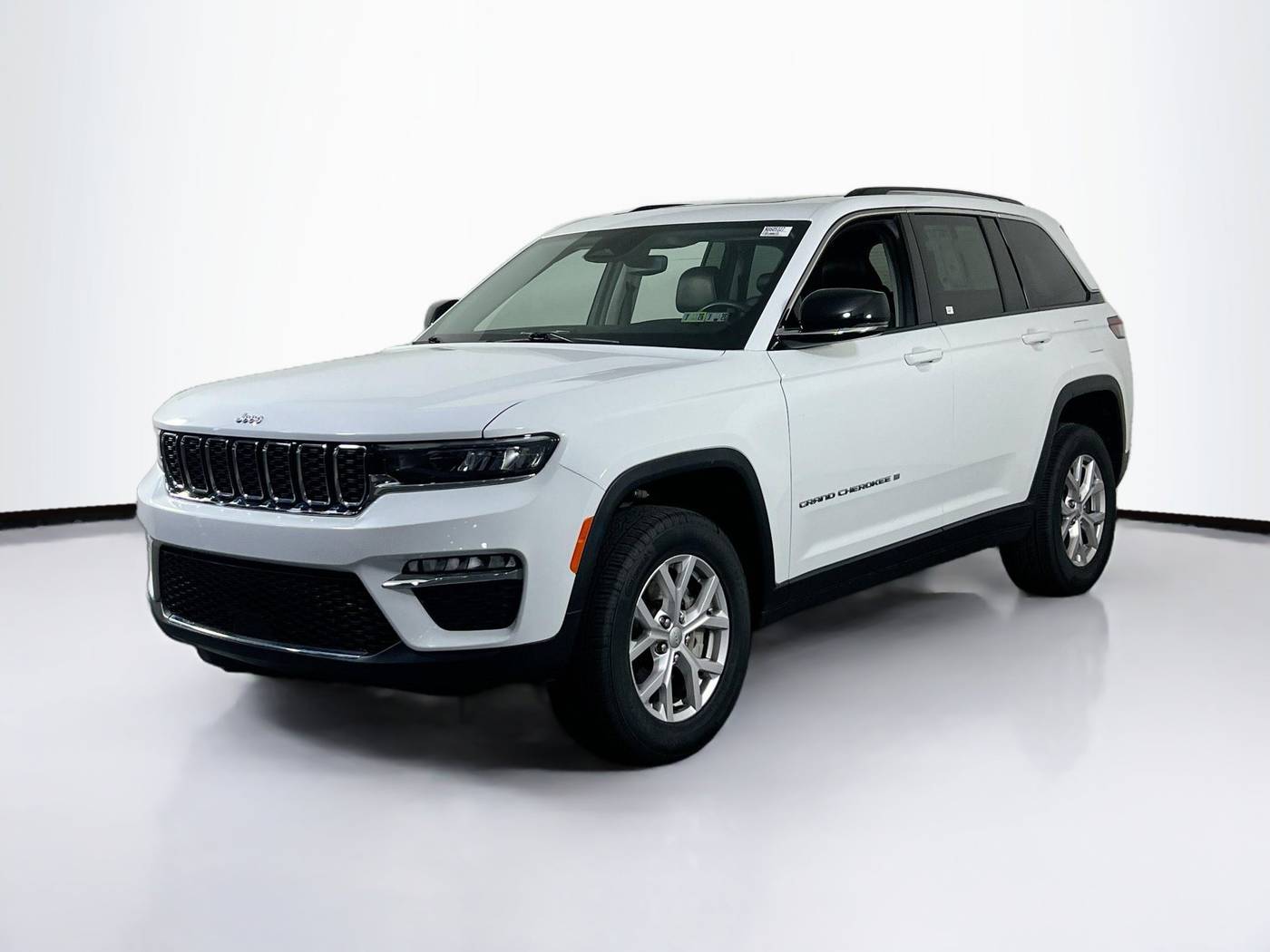 2022 Jeep Grand Cherokee Limited — SUV — 32,544 mi — Williamstown, NJ