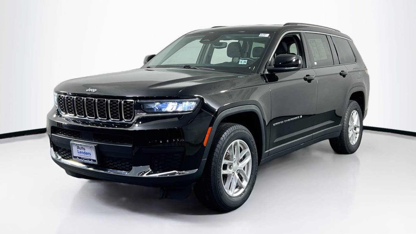2021 Jeep Grand Cherokee Laredo — SUV — 27,707 mi — Williamstown, NJ