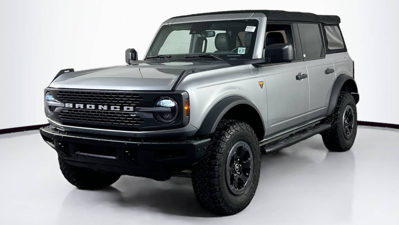 2022 Ford Bronco Badlands — SUV — 33,324 mi — Williamstown, NJ