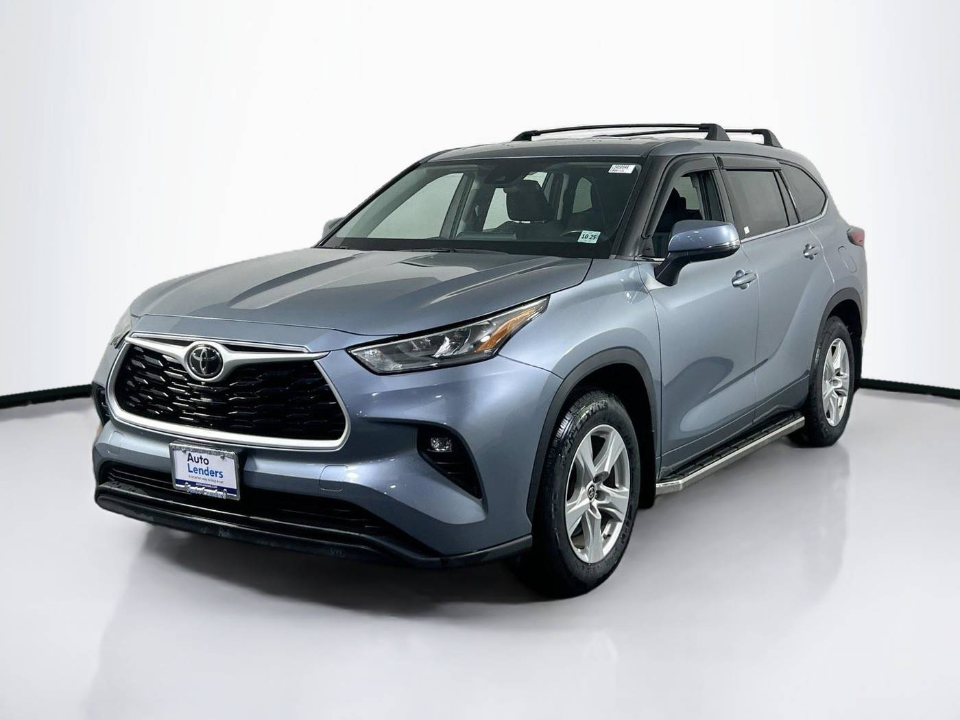2020 Toyota Highlander LE — SUV — 33,455 mi — Williamstown, NJ